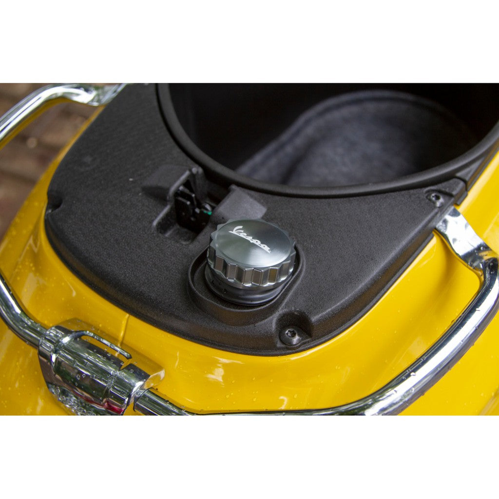 VIRTU Cover Fuel Vespa Primavera Sprint