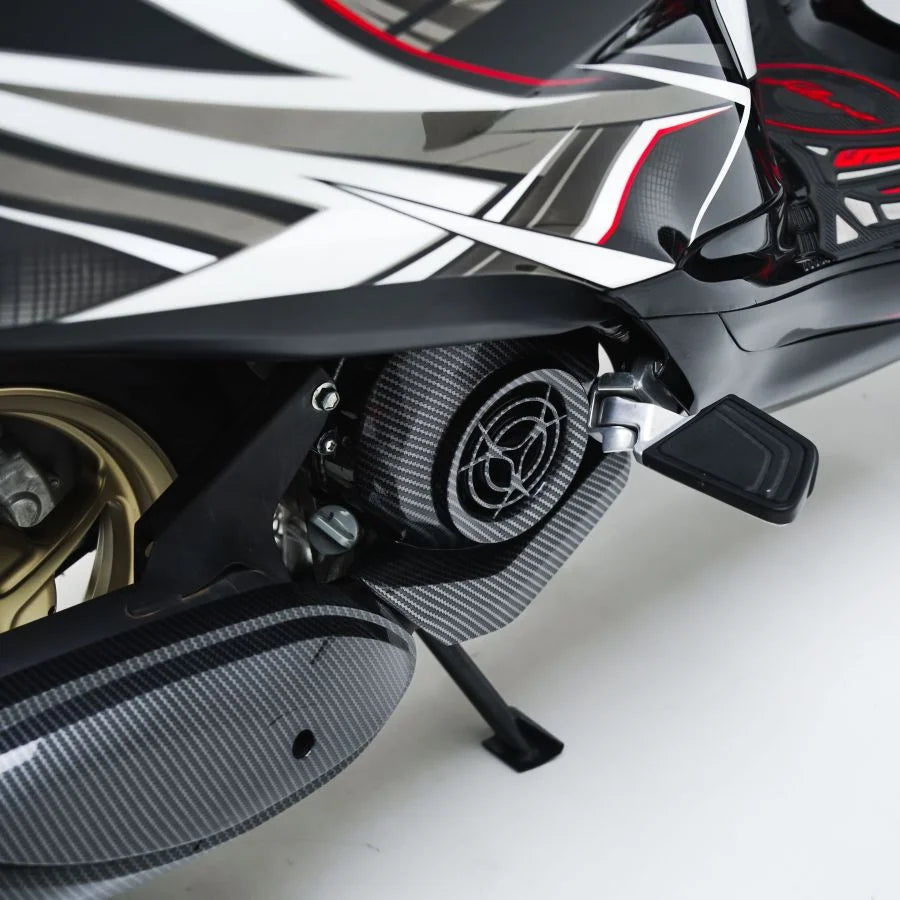 NEMO Radiator Fan Cover Carbon Yamaha Grand Filano