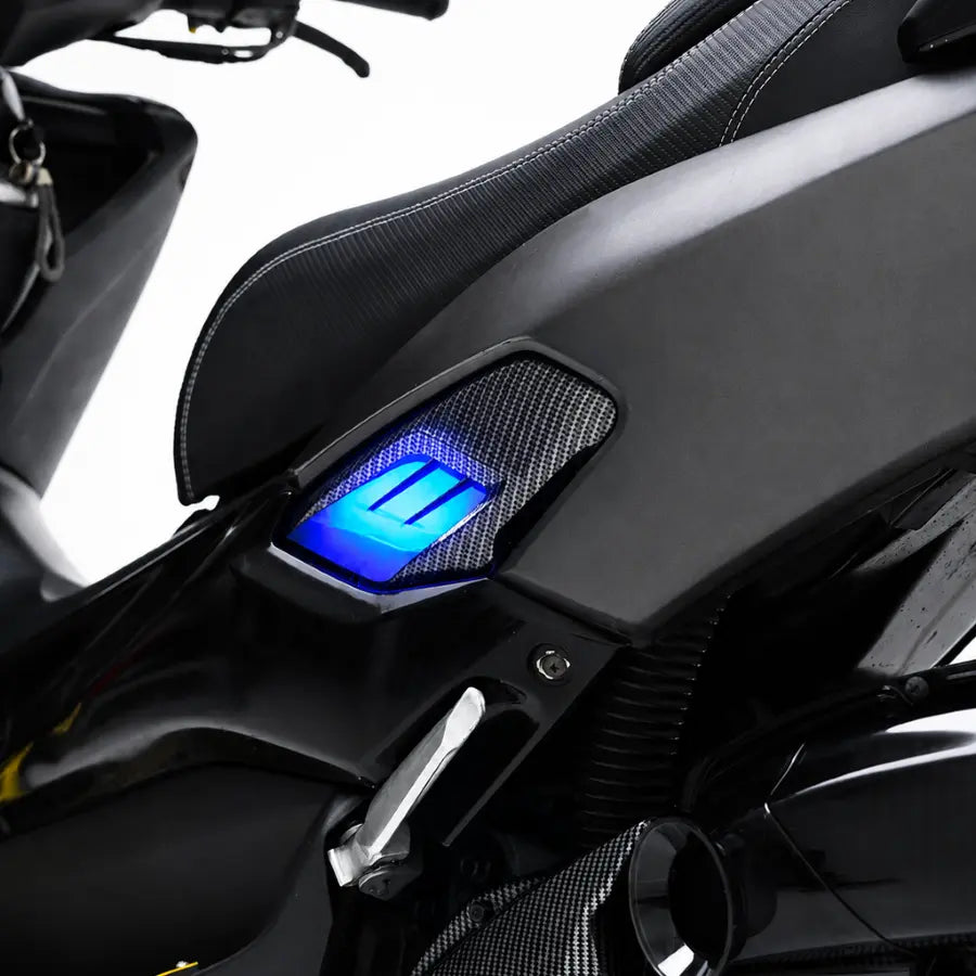 Nemo Side Body Cover + LED Yamaha NMAX Old (2015–2019)