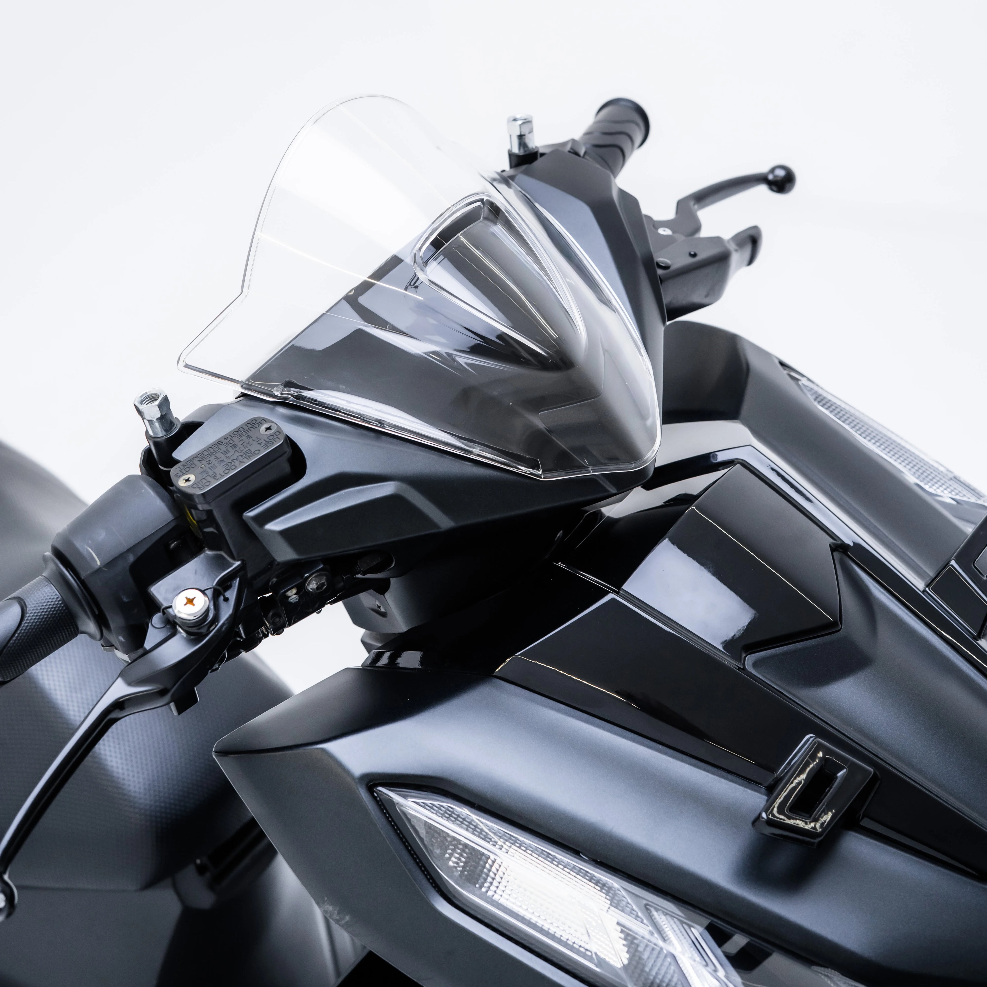 NEMO WINDSHIELD TYPE VECTOR HONDA VARIO 125 (2023-2024)