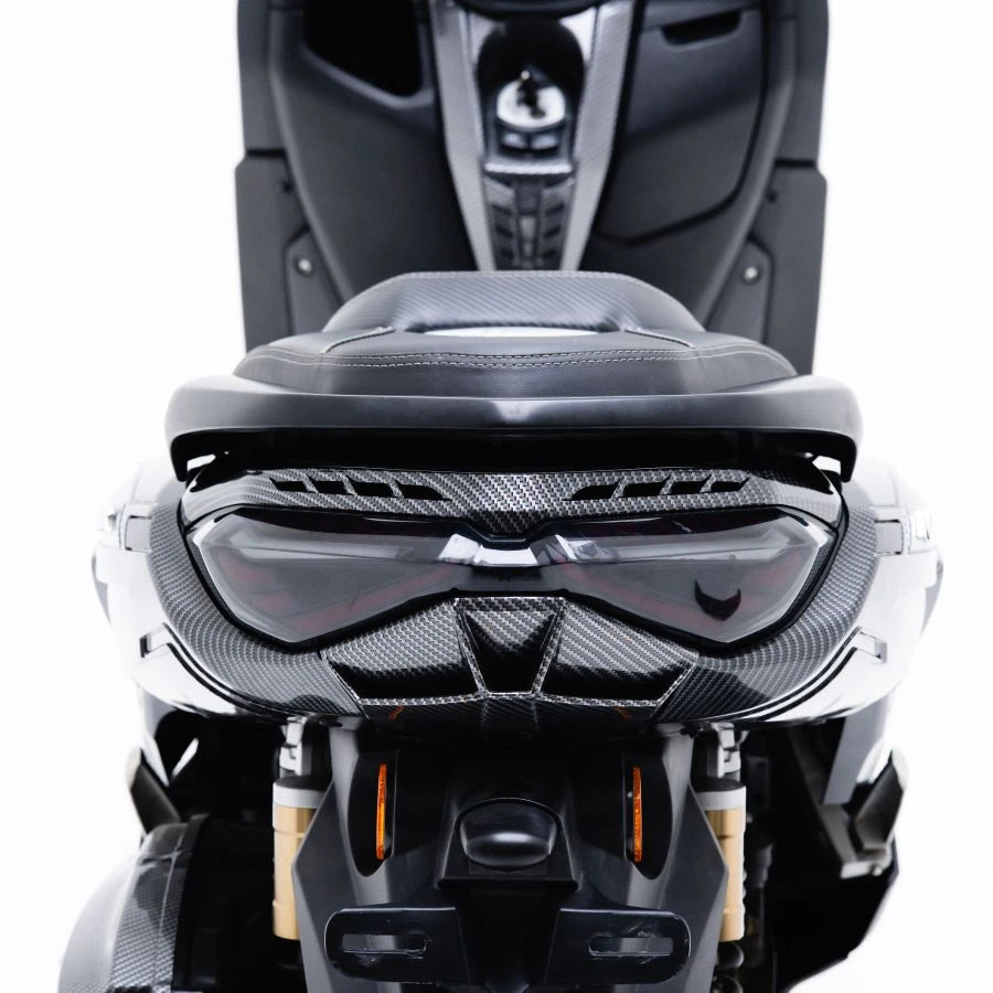 NEMO CARBON DUCKTAIL YAMAHA NMAX CONNECTED