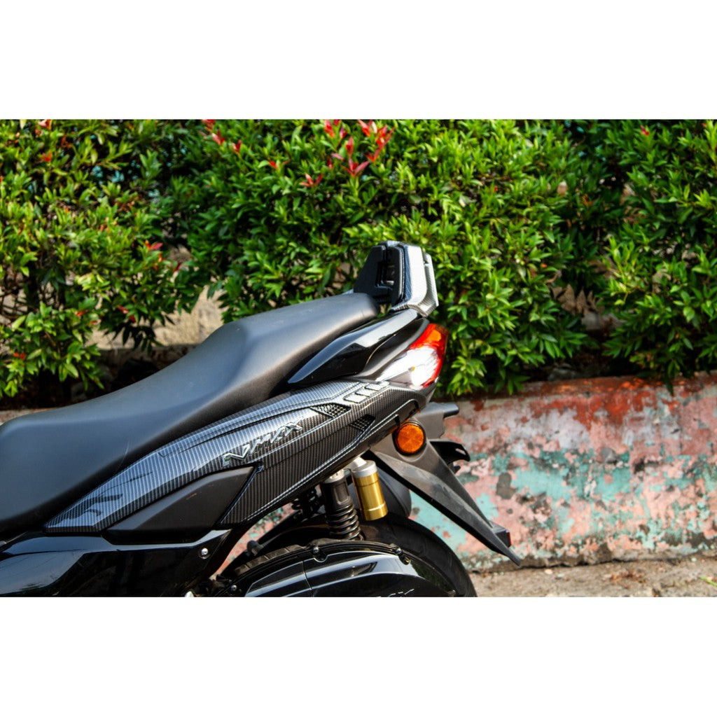 Nemo Cover / Cover Samping Body Carbon Yamaha NMAX 2020