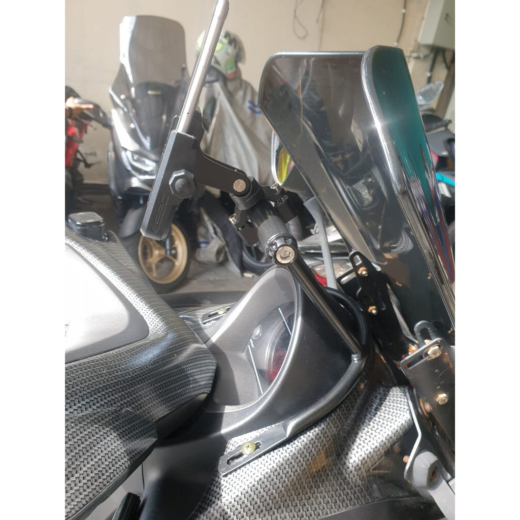 NEMO Holder / Holder / Bracket Hp Phone Yamaha NMAX - Alternate View
