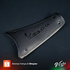 VIRTU Cover Battery Rubber / Rubber Vespa Sprint Primavera 2014-2023 - Alternate View