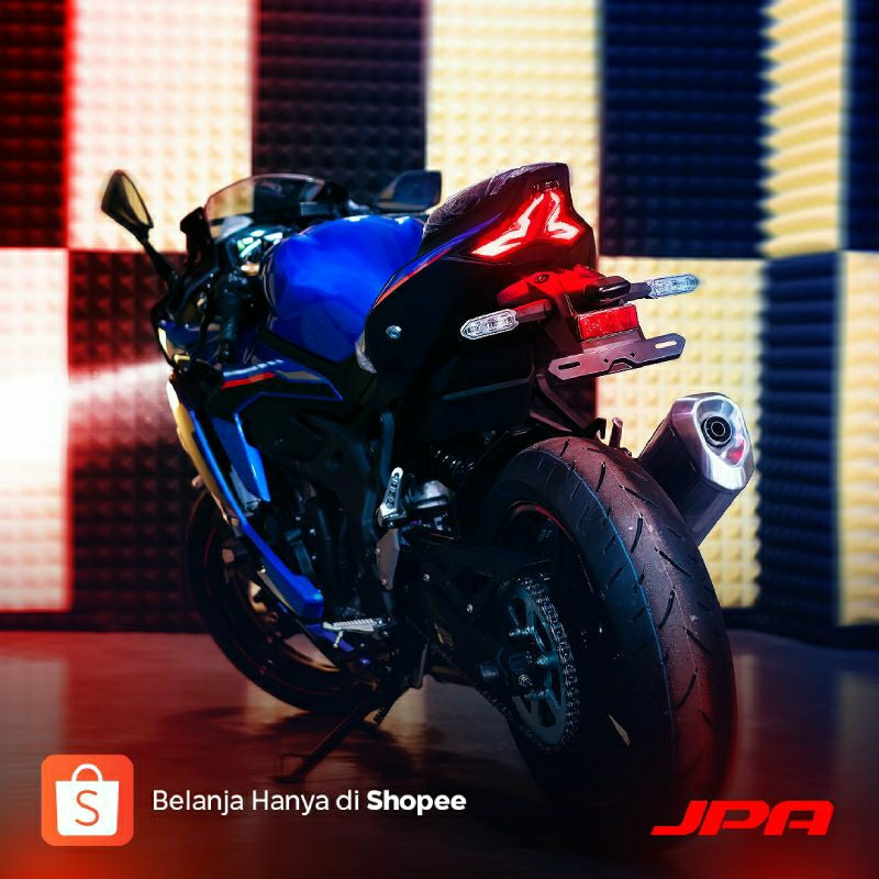 JPA Tail Light / Brake Kawasaki Ninja FI 2018 / ZX 25 R / ZX636 / ZX6R / ZX10R / Z1000 - Alternate View
