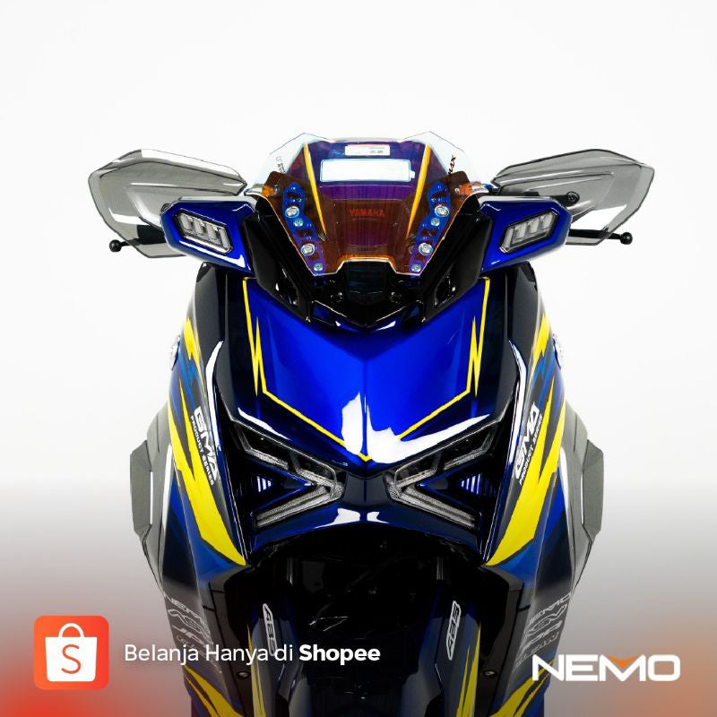 NEMO Protector Handlebar / Handguard XMAX Connected 2023 - 2025 - Alternate View