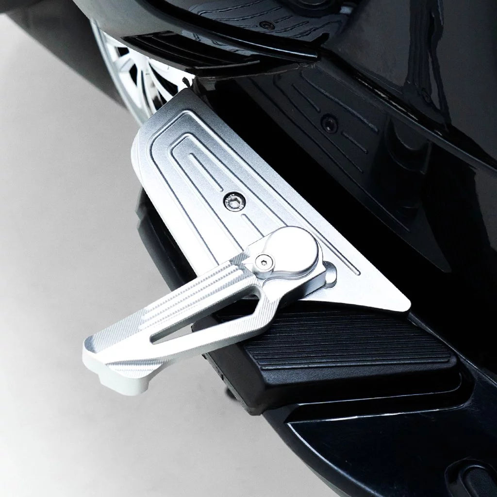 Virtu Footstep 003 Small Vespa S & LX