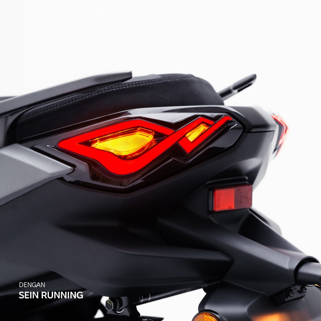 JPA Tail Light / Tail Light X-Vision XMAX Connected