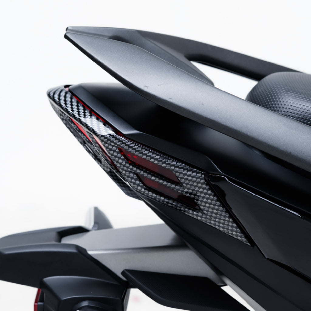 NEMO Cover Tail Light / Cover Tail Light Carbon Honda Vario 125 & 150 - Alternate View