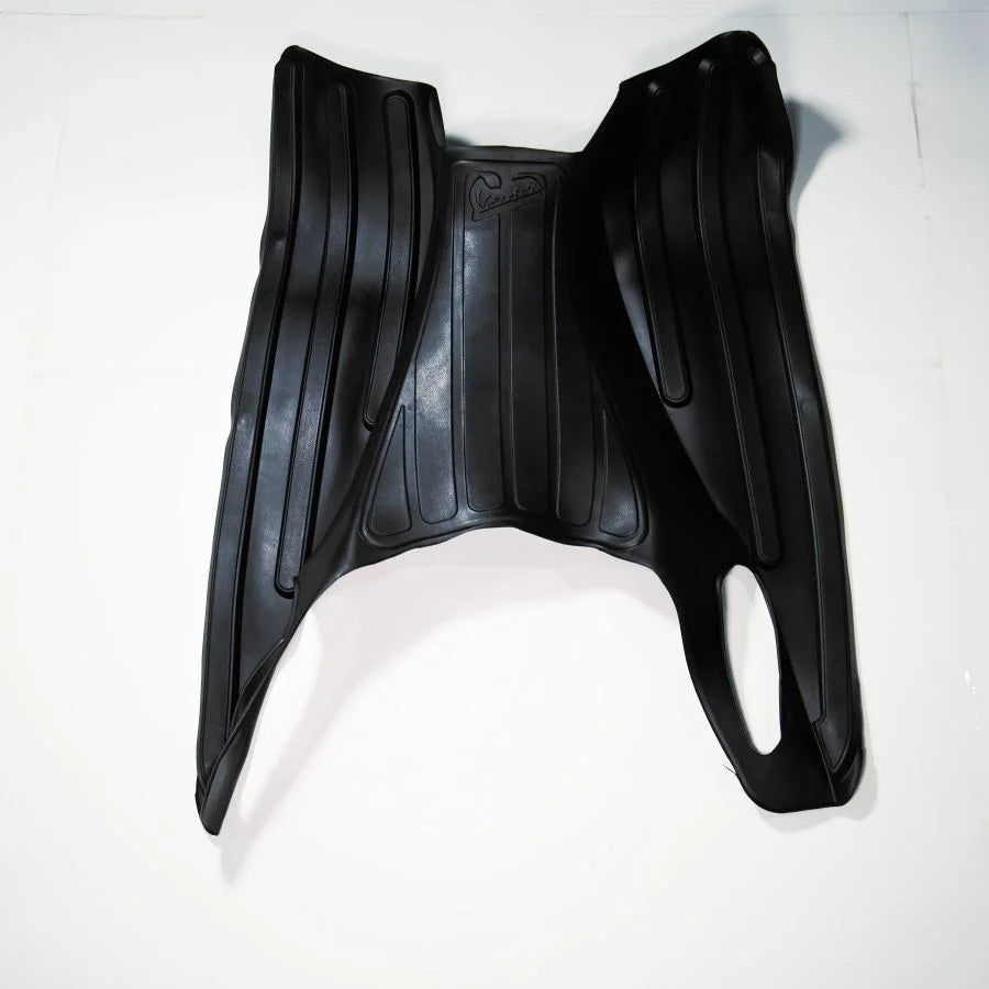 NEMO Floor Mat Rubber Vespa GTS