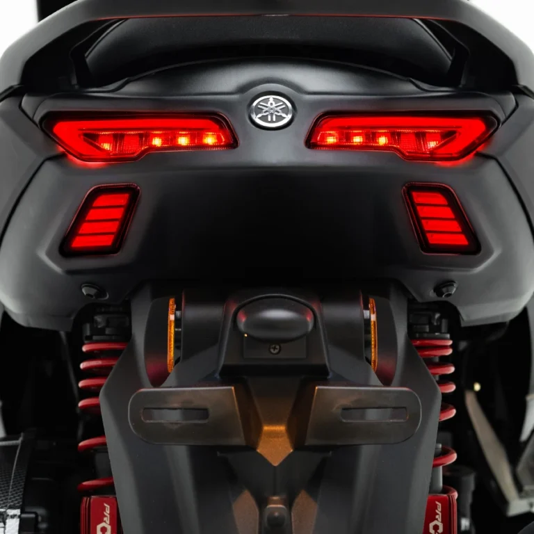 Stoplamp Yamaha Nmax Turbo & Neo