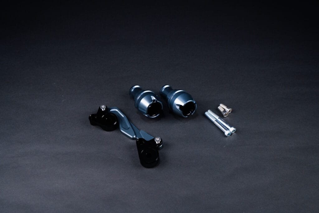 SLIDER END/EXHAUST PROTECTOR