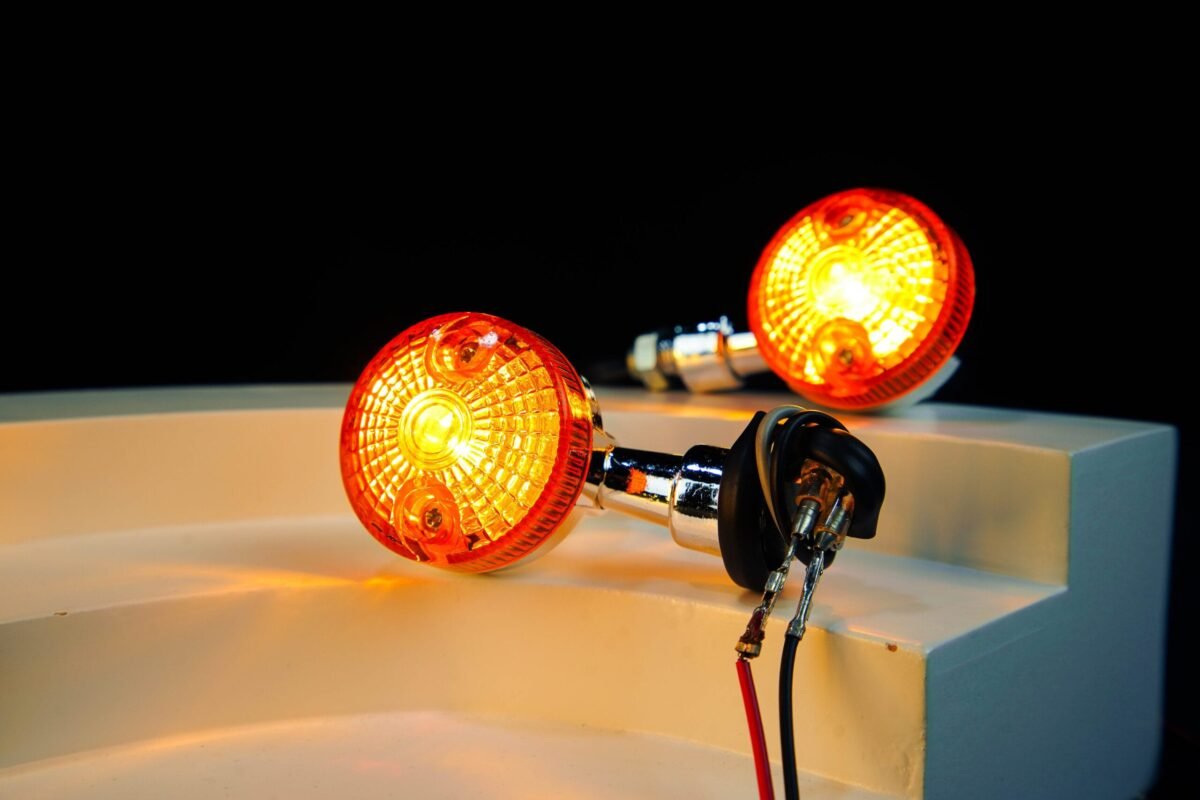 TURN SIGNAL TYPE 602