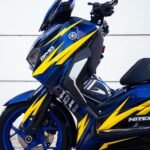 NEMO 2 Tone Leg Windshield Yamaha Xmax Connected