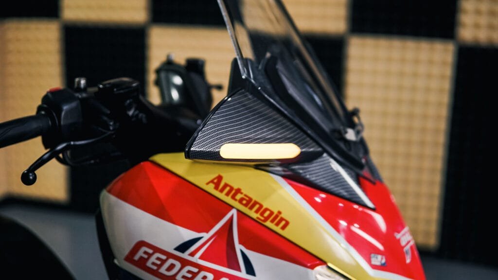 BODY MIRROR OLD XMAX