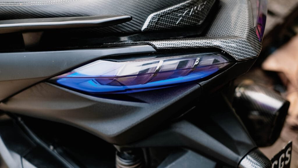 STOPLAMP TYPE GENESIS XMAX