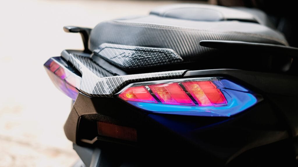 STOPLAMP TYPE GENESIS XMAX