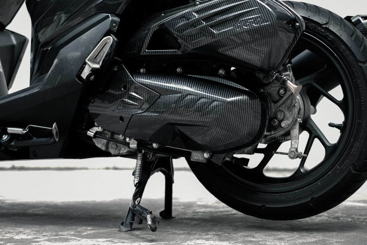 REAR CVT COVER VARIO 160