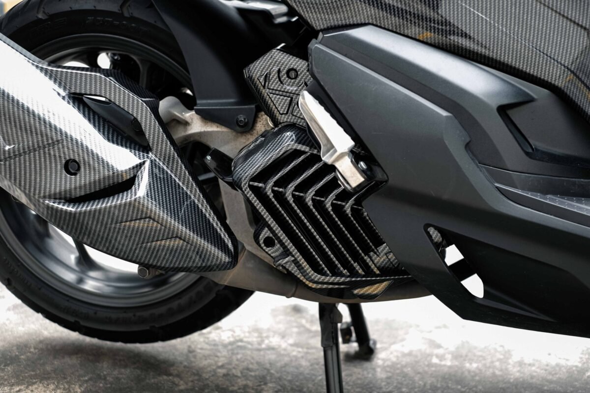 RADIATOR COVER VARIO 160