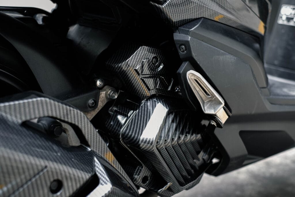 RADIATOR COVER VARIO 160