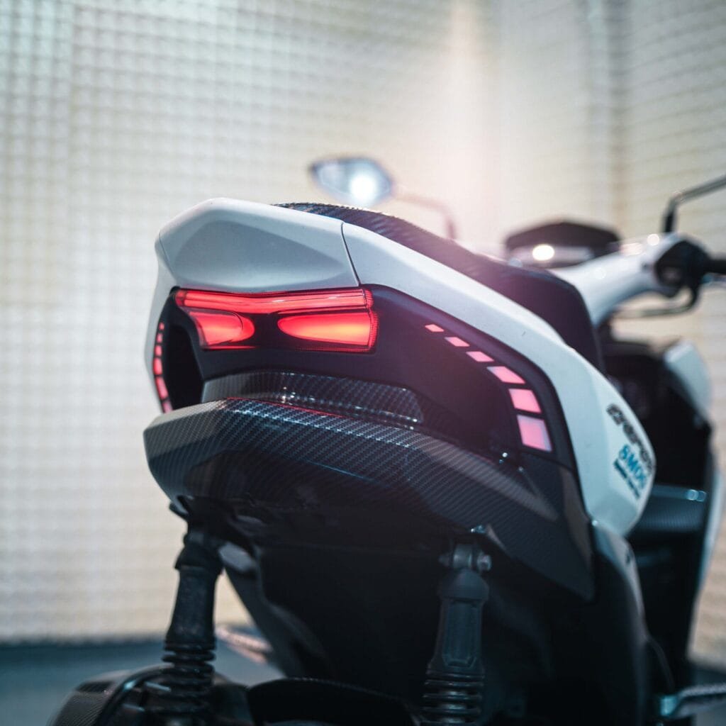 UNDERTAIL LIGHTS AEROX 155