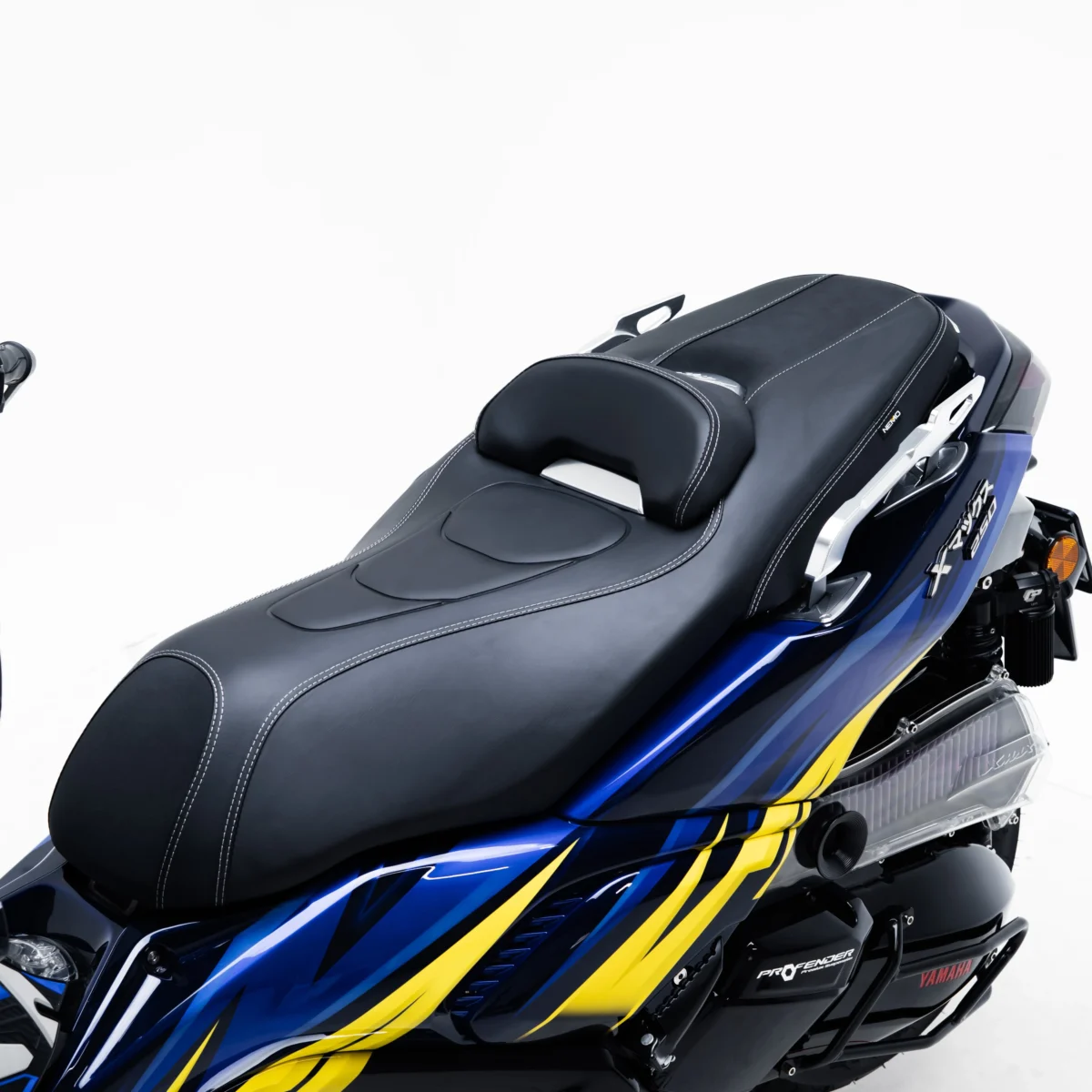 NEMO Seat Type Spain Yamaha NNEMO Seat Type Spain Yamaha New Xmax Connected ew Xmax Connected