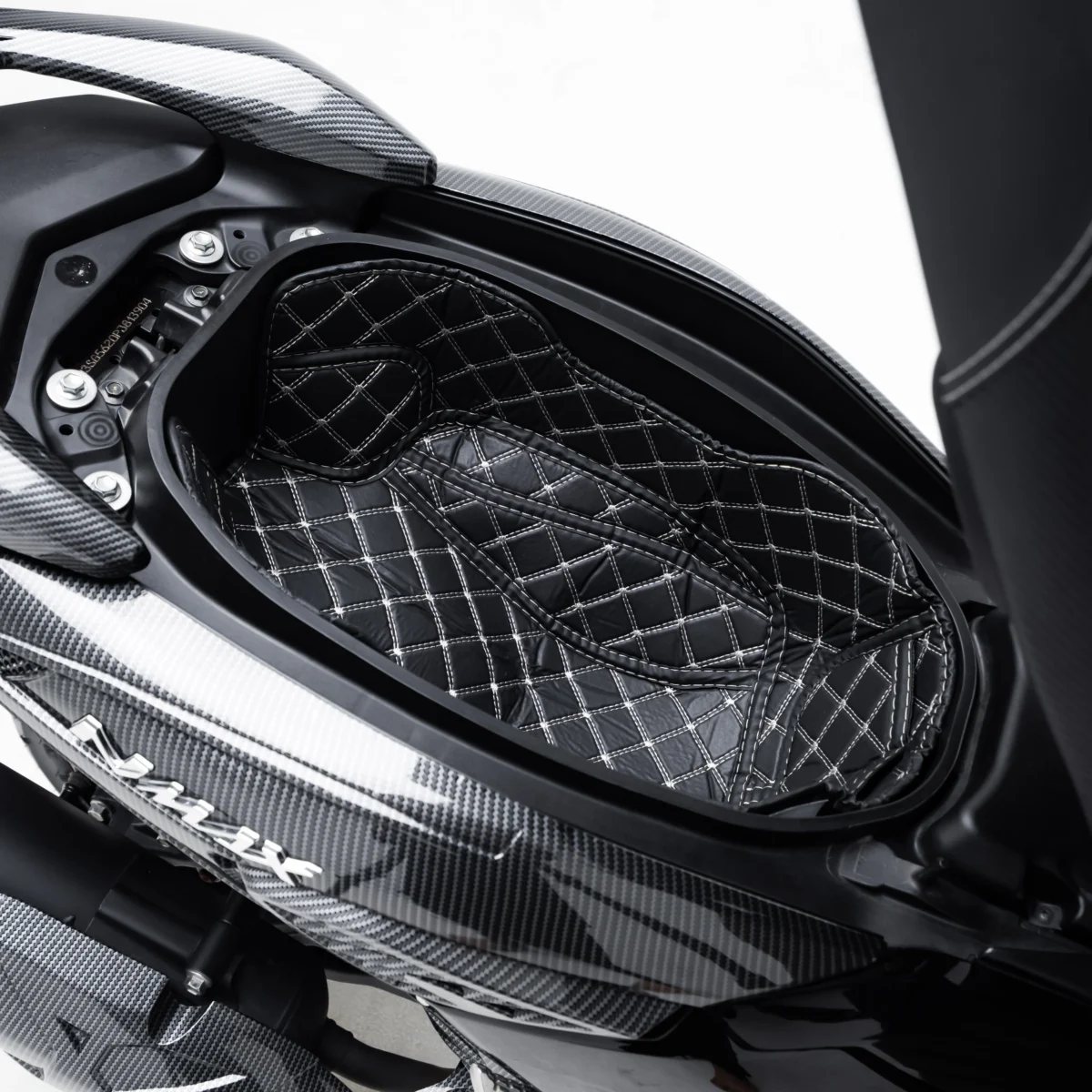 Nemo Under-Seat / Trunk Cover Yamaha Nmax New