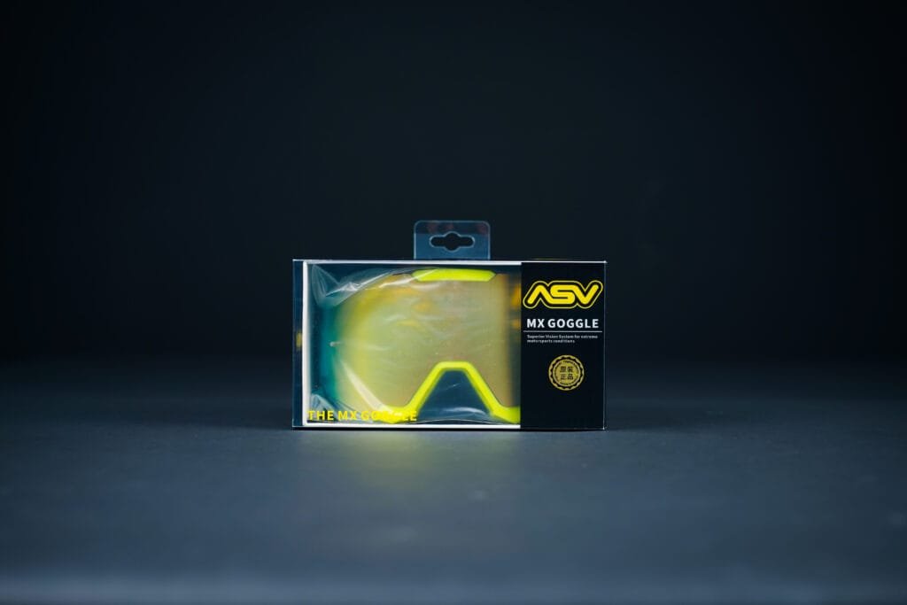 GOOGLES TYPE LY 67-1