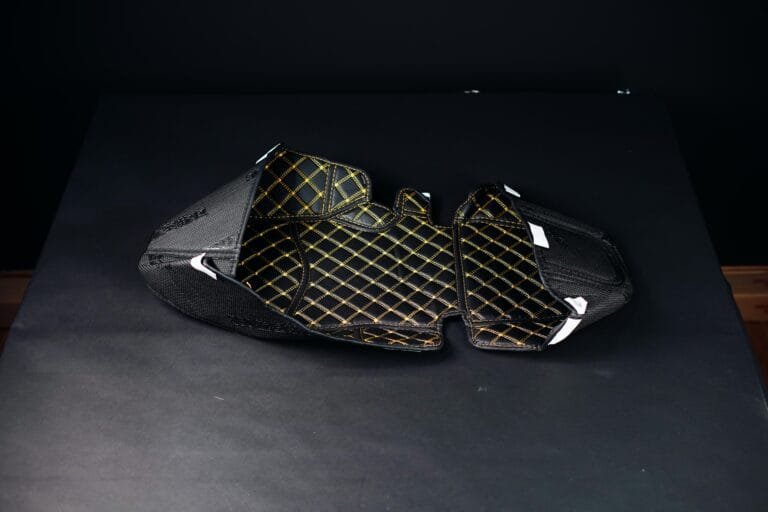 Under-Seat Storage / Trunk cover xmax connected