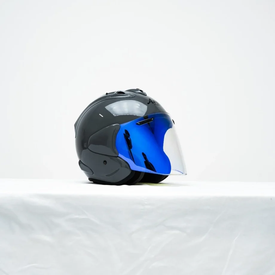 Clean Photochromic and Iridium Visor