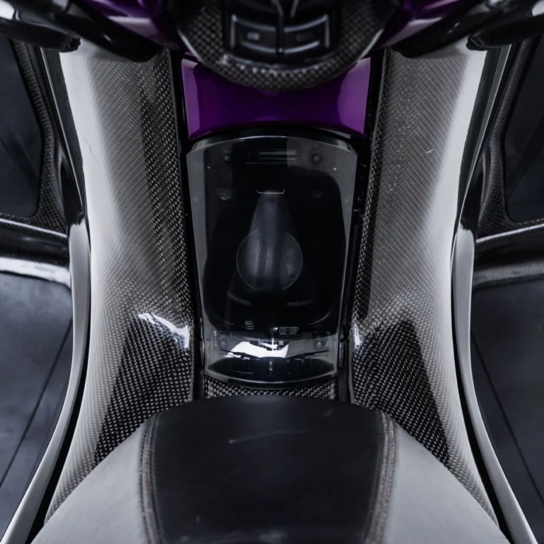 TRANSPARENT FUEL COVER YAMAHA XMAX