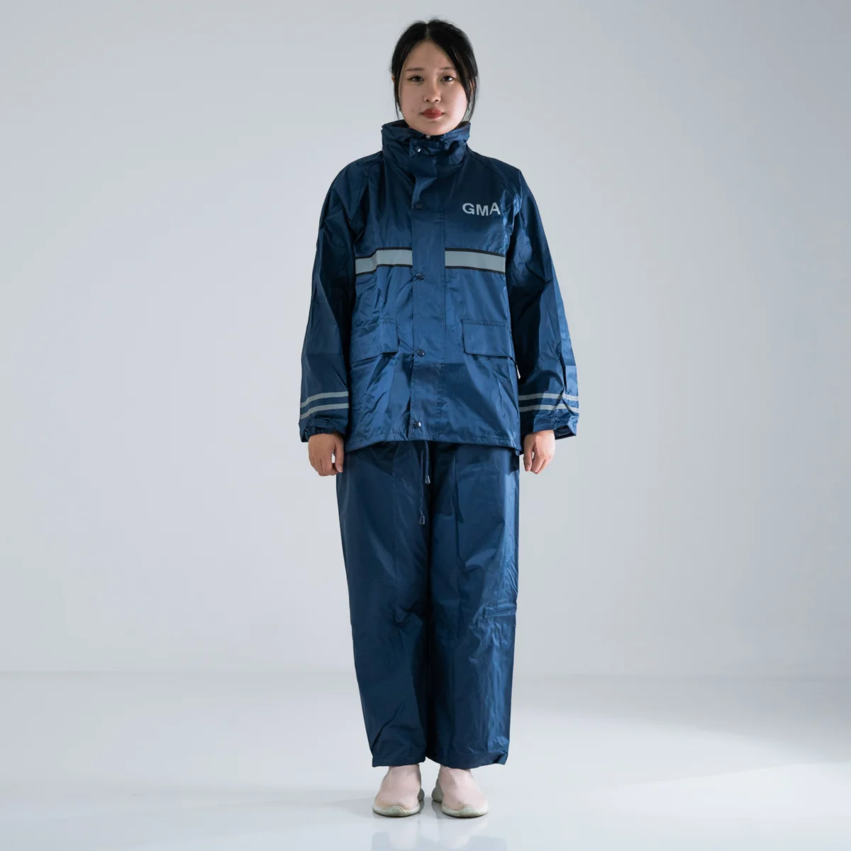 GMA 17 RAINCOAT (PARACHUTE)