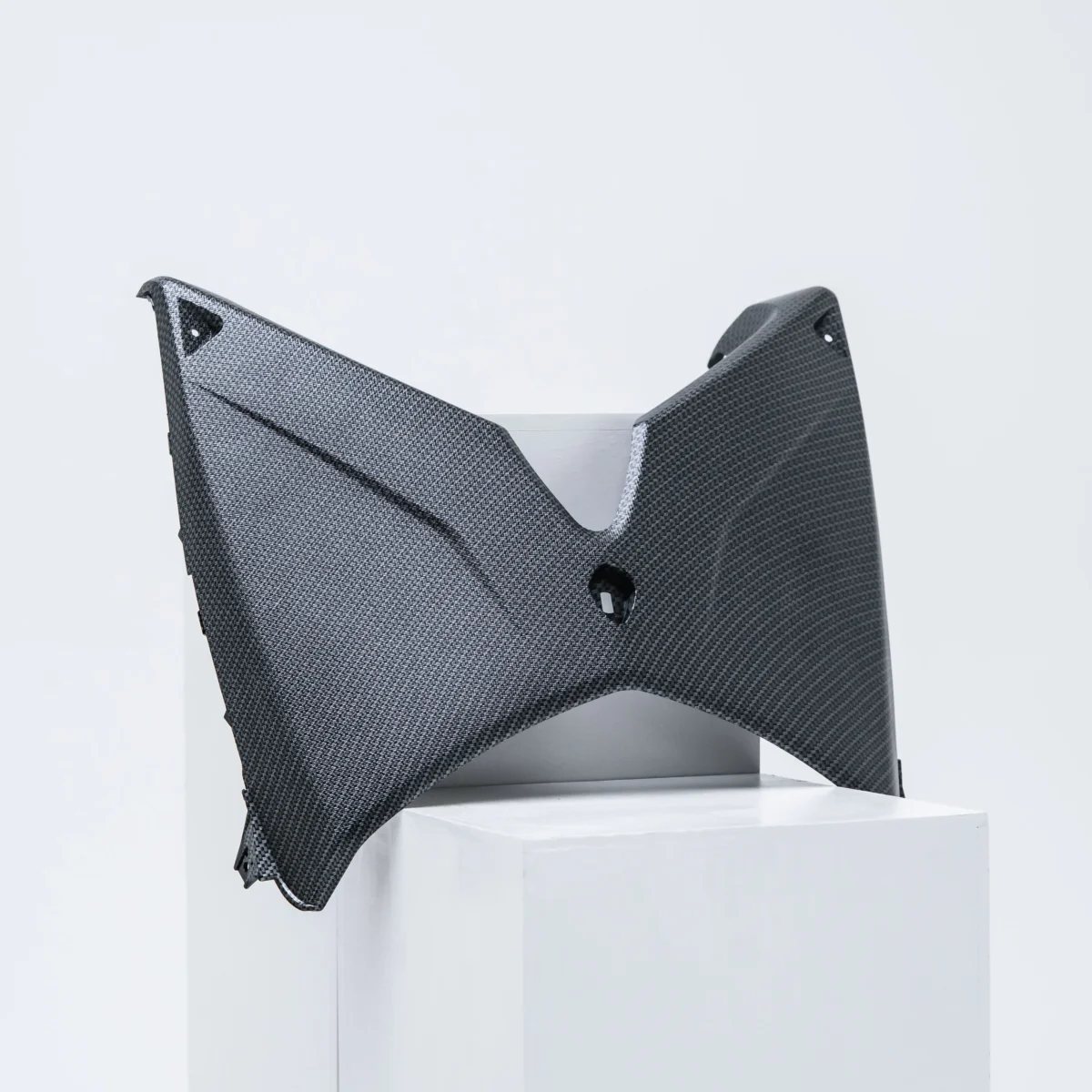 NEMO FRONT STORAGE COVER CARBON YAMAHA NMAX (2015–2019)