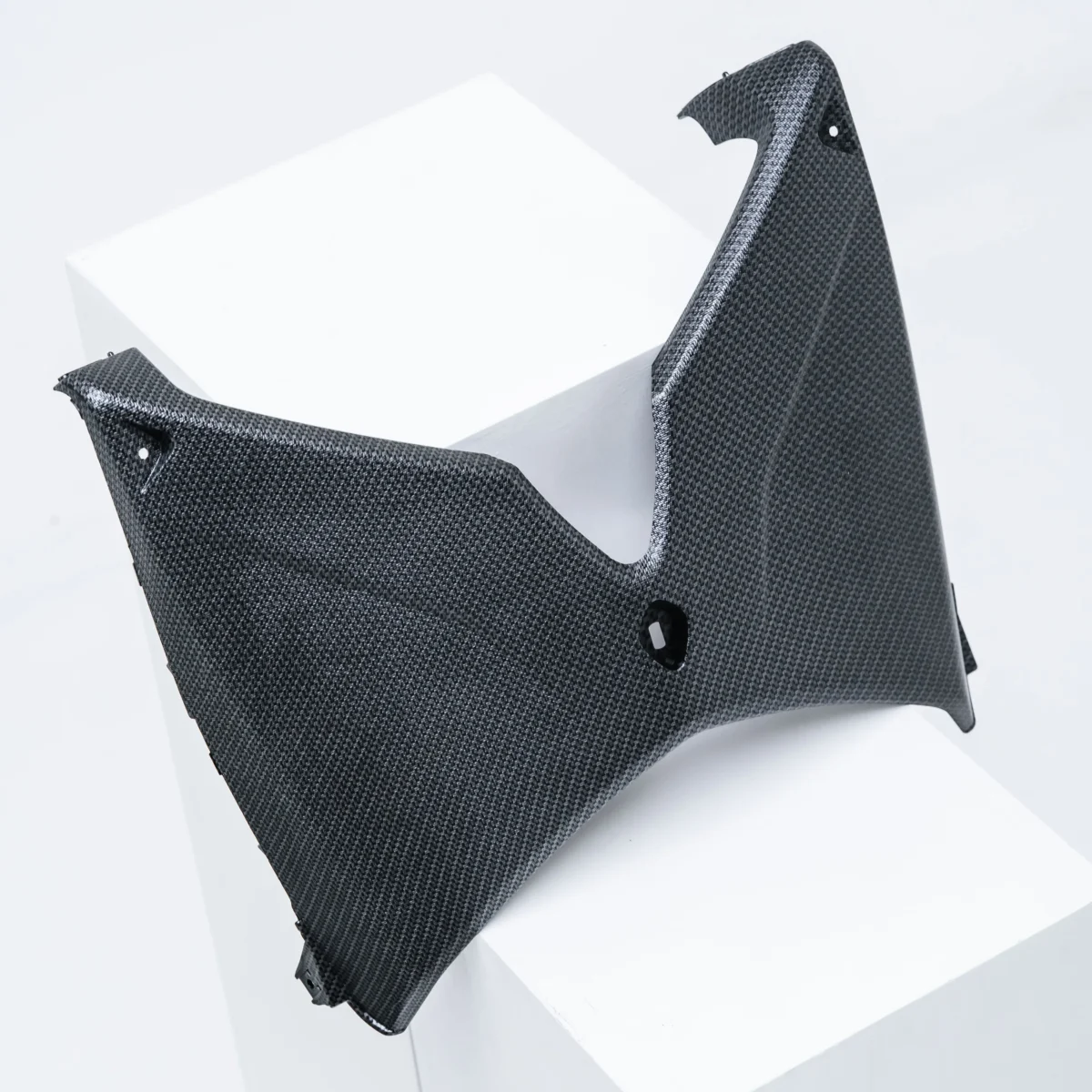 NEMO FRONT STORAGE COVER CARBON YAMAHA NMAX (2015–2019)