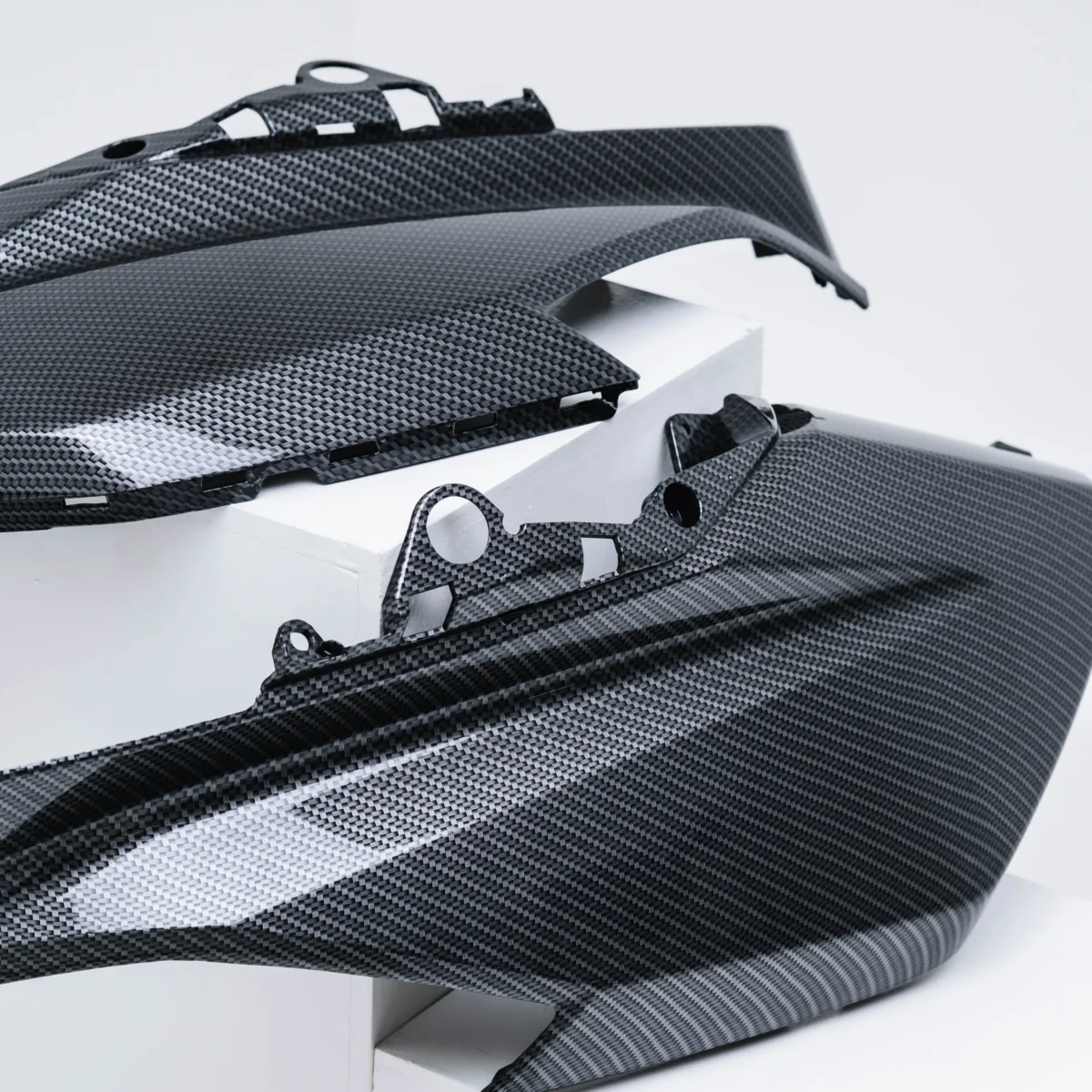 NEMO FRONT BODY COVER SET CARBON YAMAHA NMAX (2015–2019)