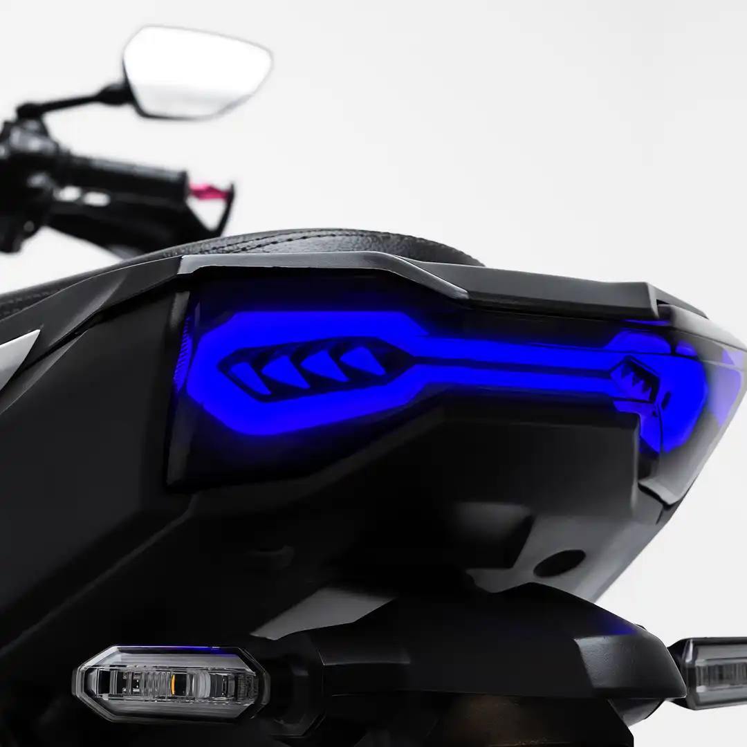 STOPLAMP + TURNING SIGNAL 3 IN 1 ADV 150/160 - BLUE