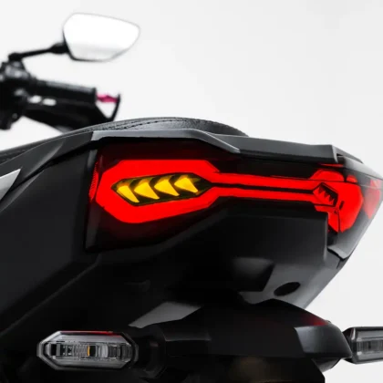 STOPLAMP + TURNING SIGNAL 3 IN 1 ADV 150/160 - RED