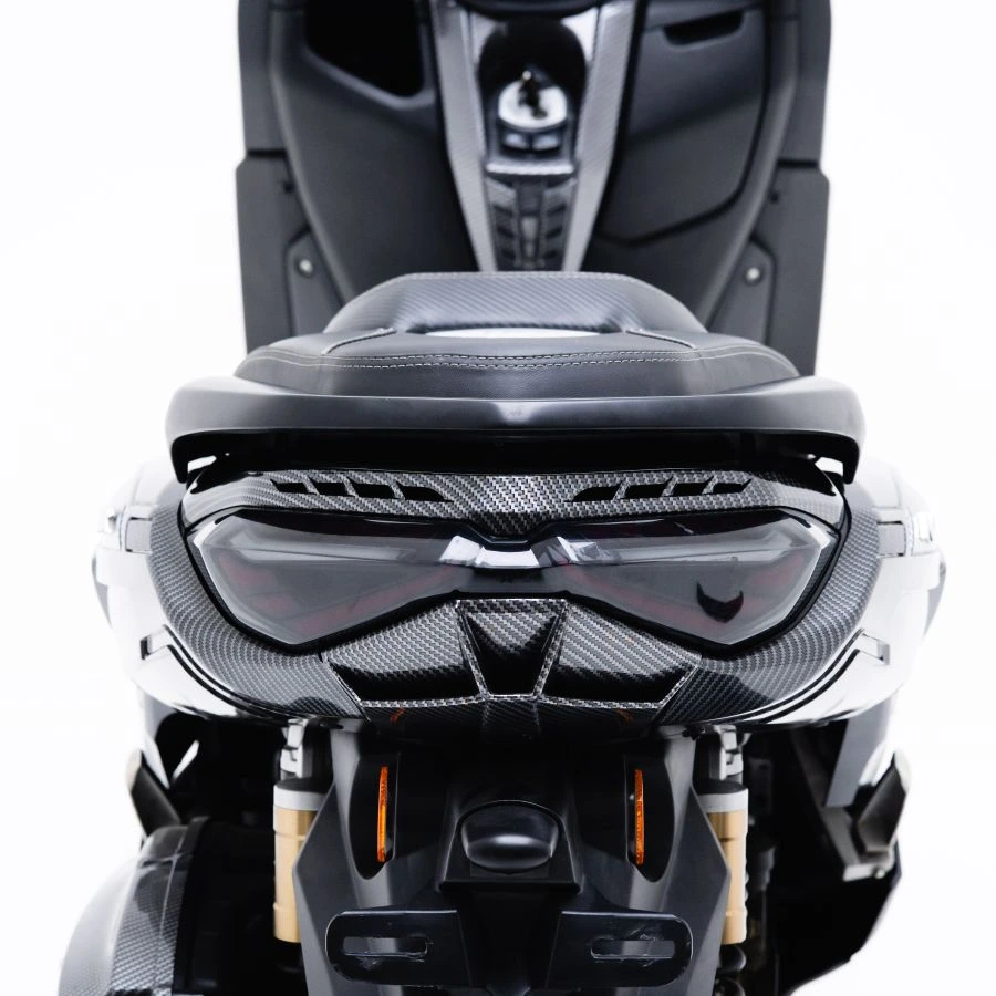 DUCKTAIL YAMAHA NMAX CONNECTED